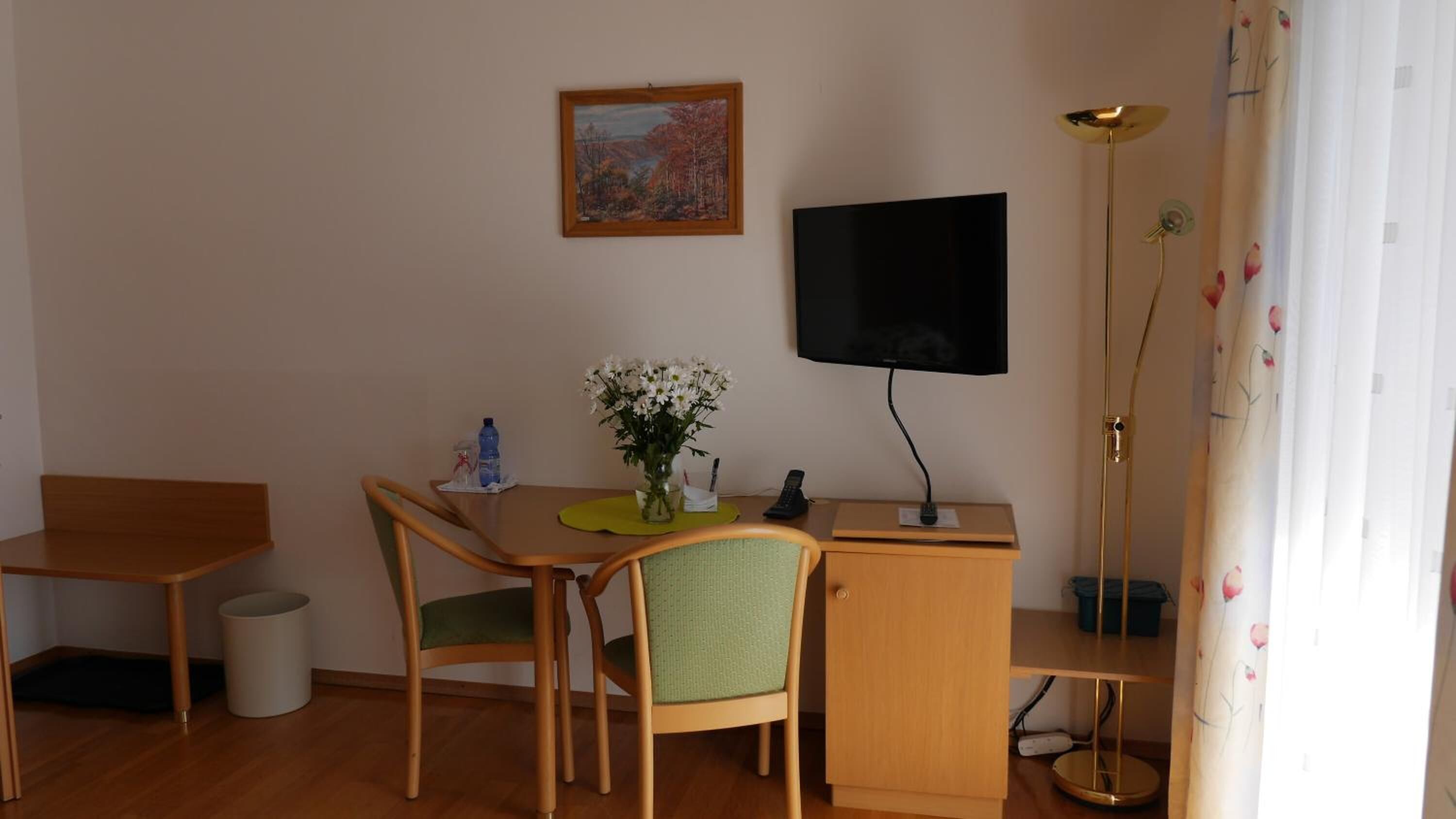 double room | in-room business centre