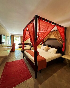 Suite | 1 bedroom, Frette Italian sheets, premium bedding, down comforters - Palais Riad Bérbère (Marrakech)