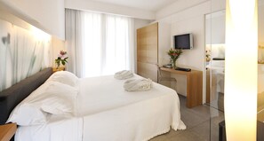 Room - Valentino Spa Resort (Grottammare)