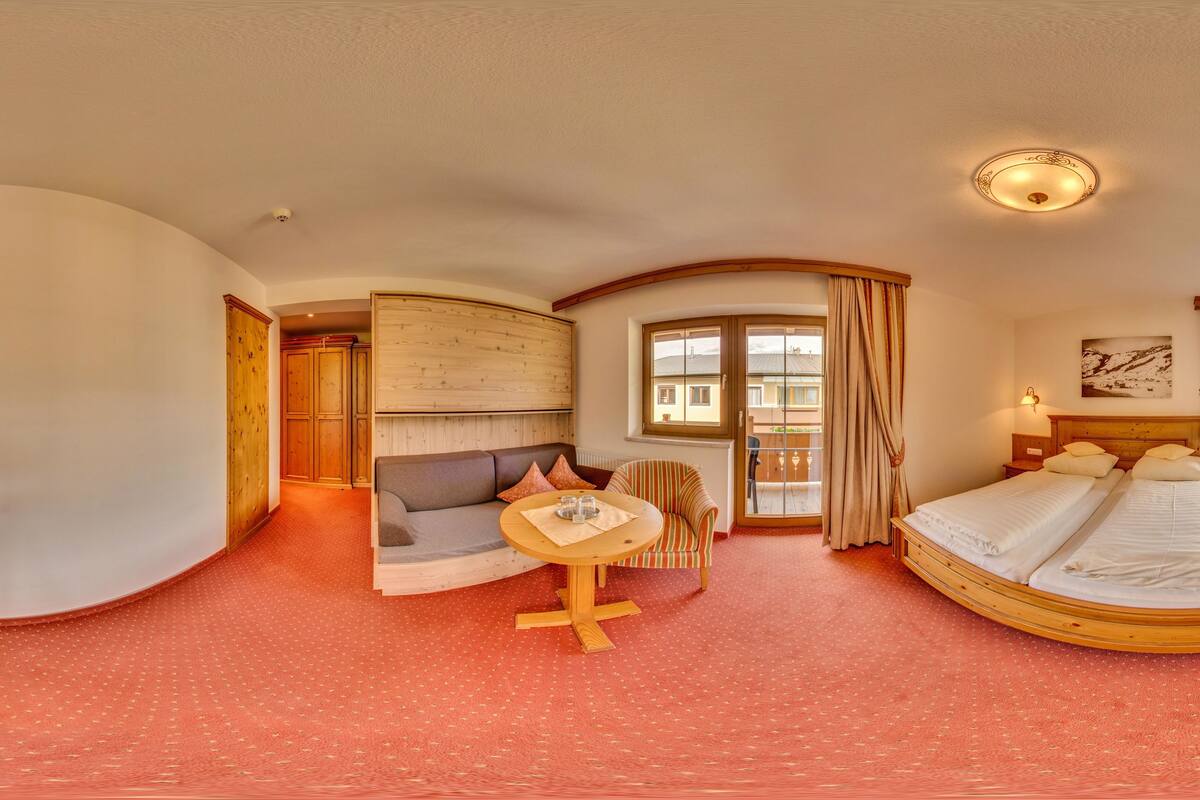 family room, 1 bedroom, balcony | 1 bedroom, in-room safe, desk, soundproofing