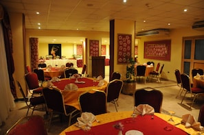 Banquet hall - Tiba Pyramids Resort (Giza)