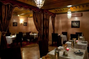 Restaurant - Kasbah Dar Ilham (Marrakech)