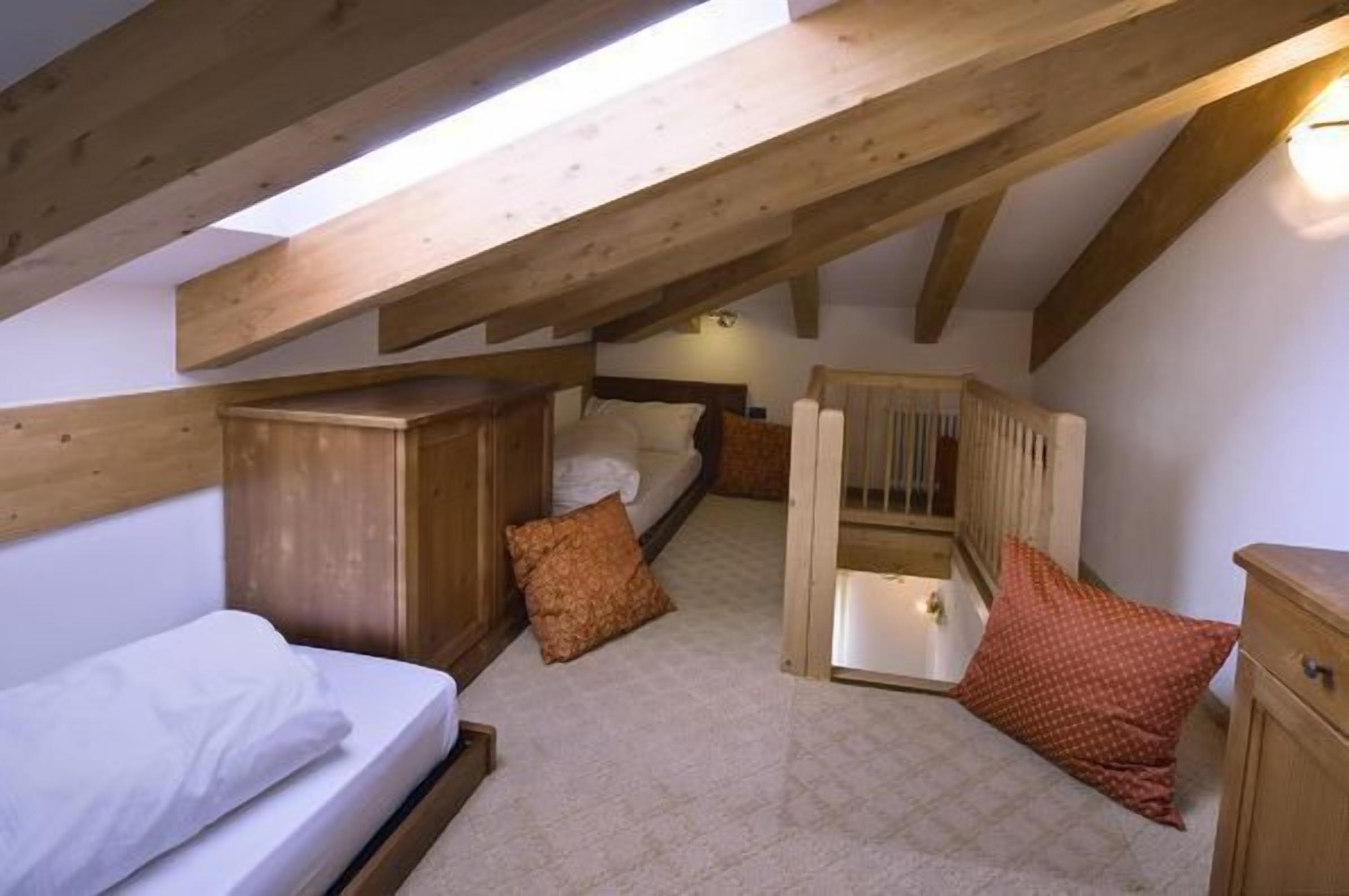 premium bedding, down duvets, memory-foam beds, minibar