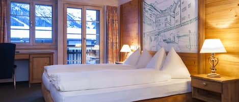 Chambre Double (South) | Couette en duvet d'oie, coffres-forts dans les chambres, bureau