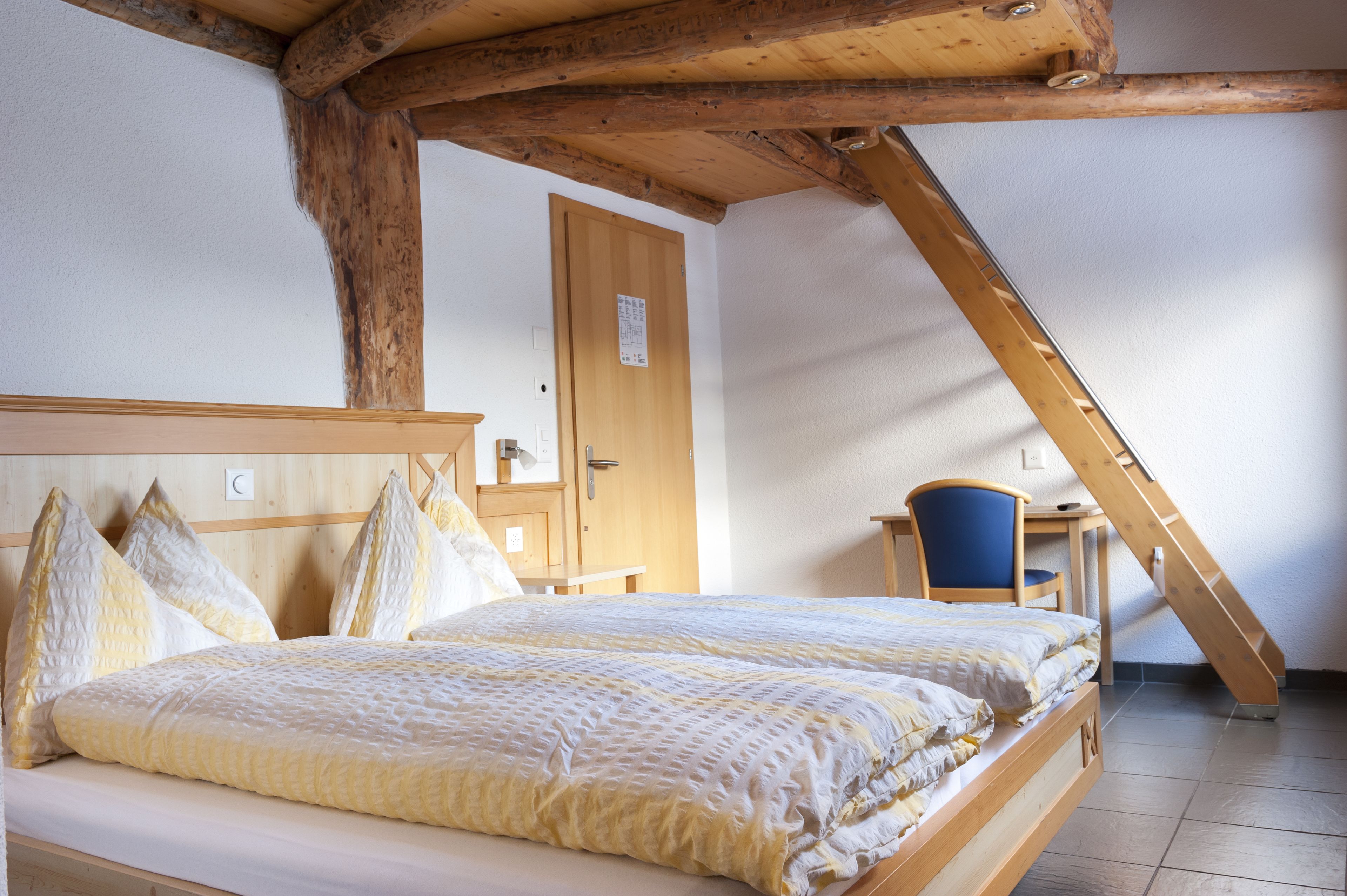 standard double room | down duvets, in-room safe, desk, blackout curtains