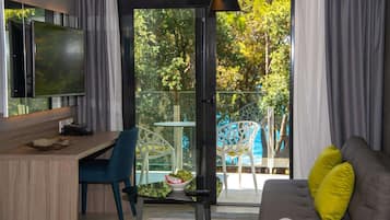 Minibar, in-room safe, desk, blackout drapes
