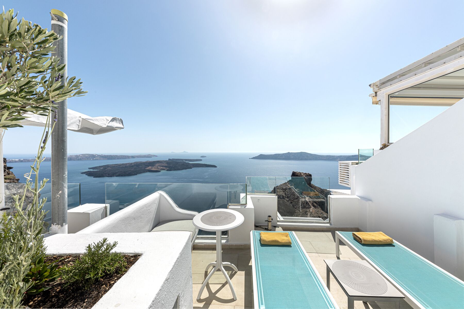 Honeymoon Cave Pool Suite, Caldera View | Terrace/patio