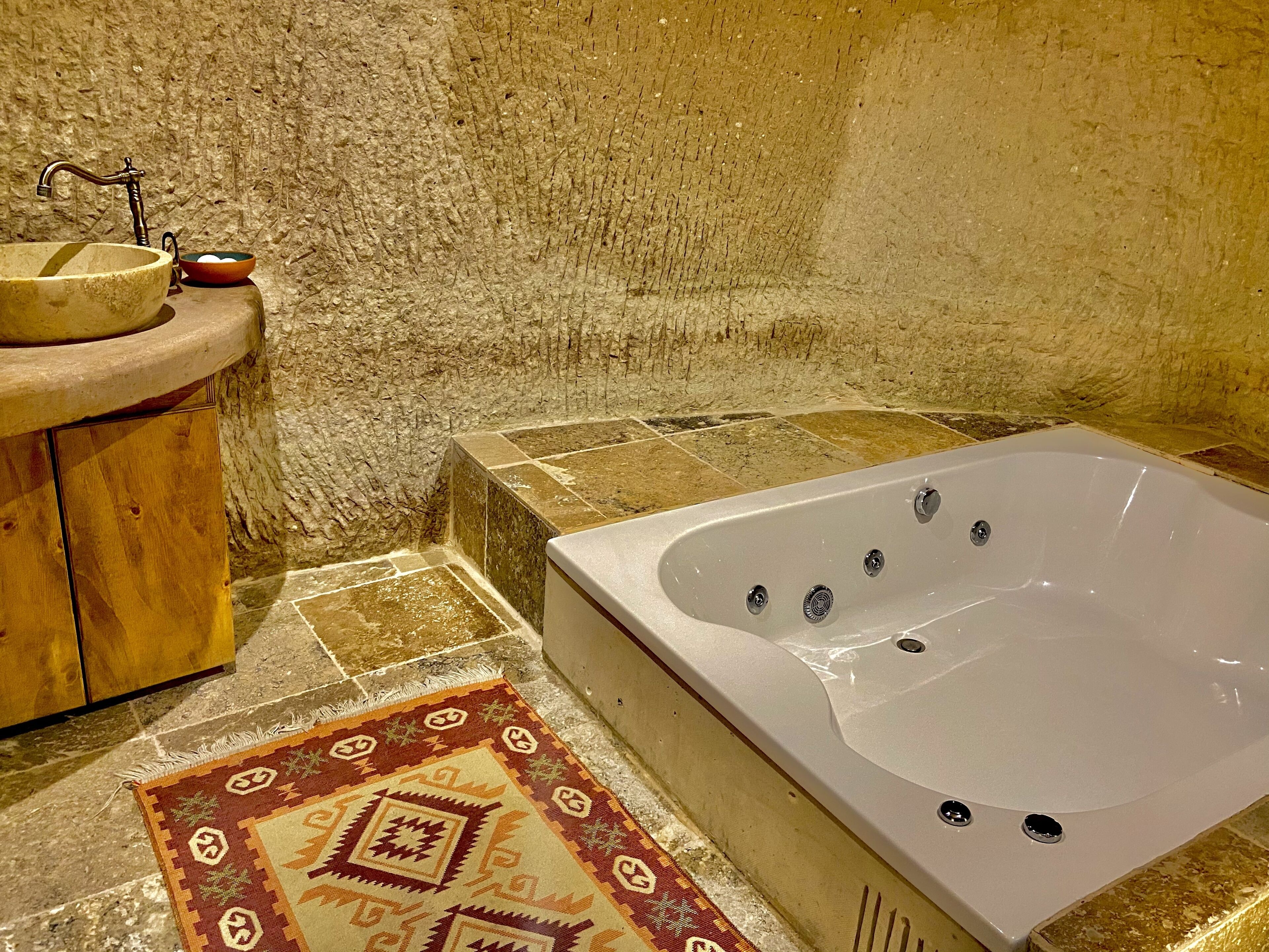 Foto - The Village Cave Hotel