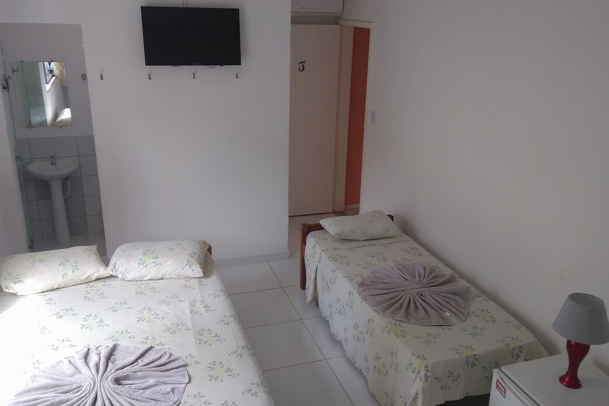Family Room, Multiple Beds, Non Smoking | Minibar, in-room safe, free WiFi, wheelchair access