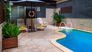 Outdoor pool - Alexandra by Benstar (Tarragona)