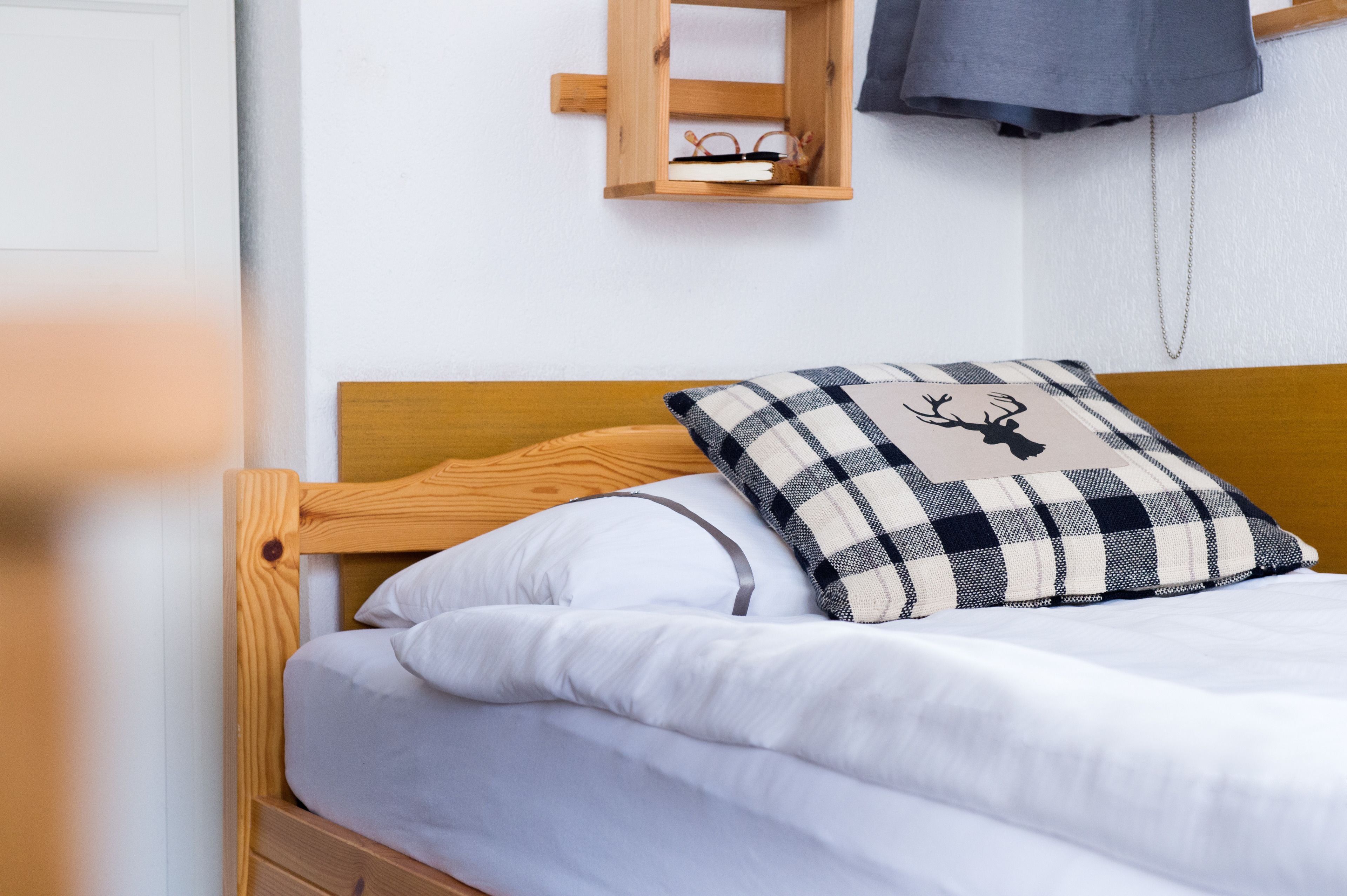 single room | in-room safe, desk, blackout curtains, iron/ironing board