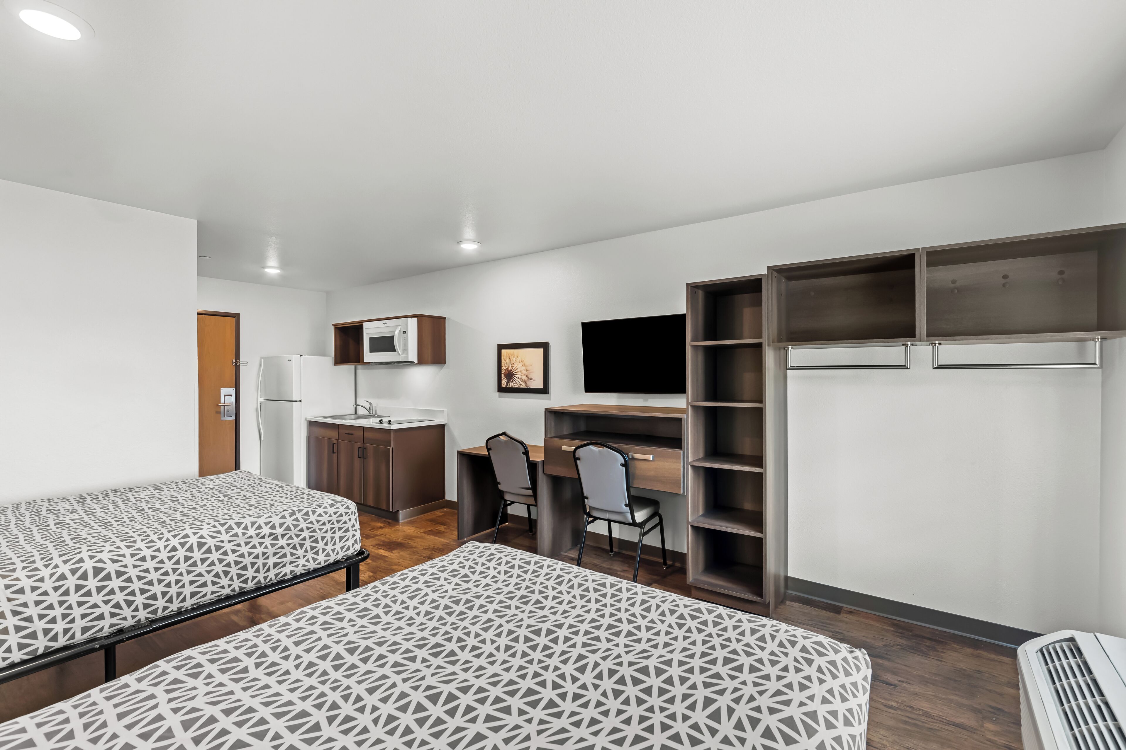 Photo - WoodSpring Suites Austin North I-35