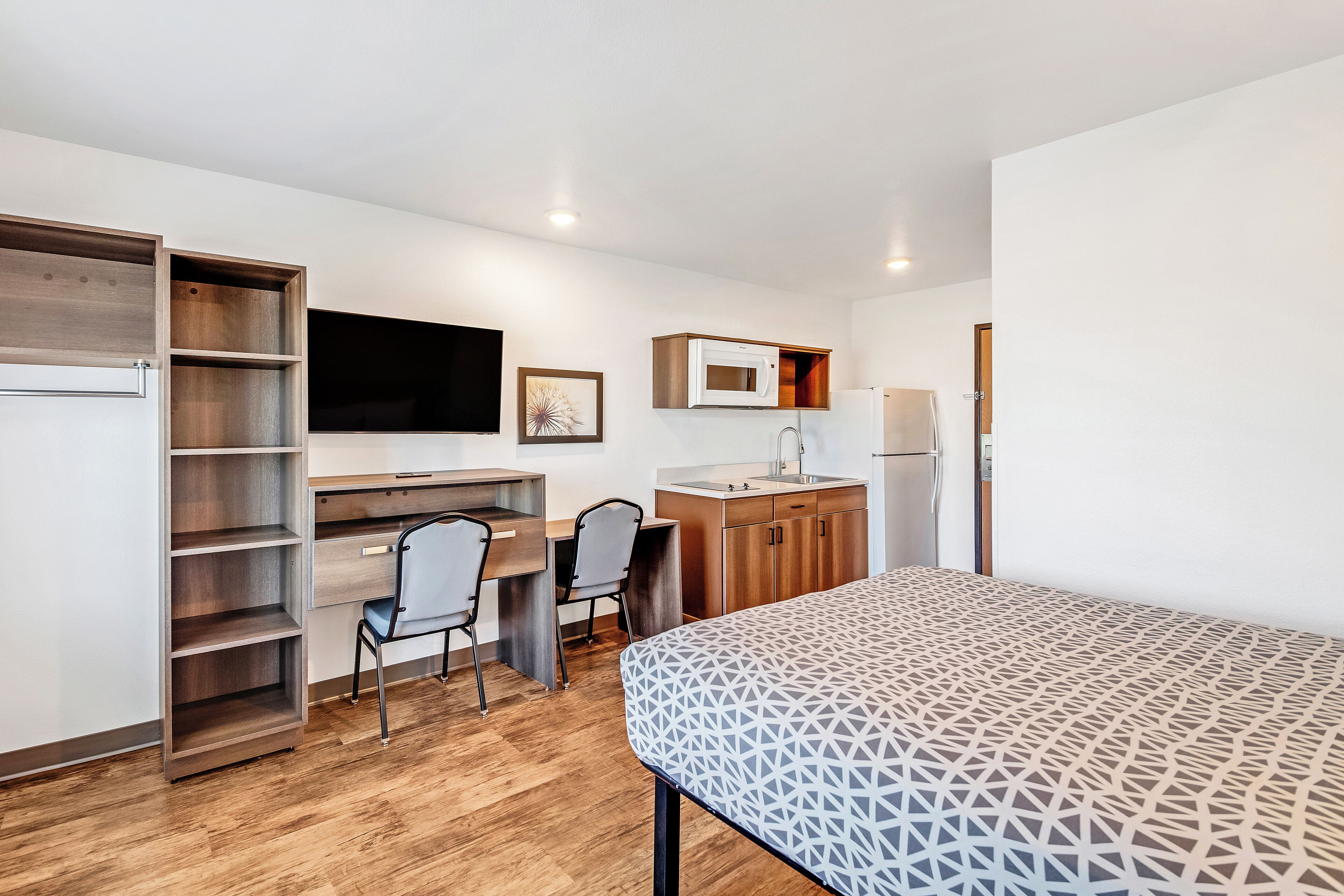 Photo - WoodSpring Suites Austin North I-35