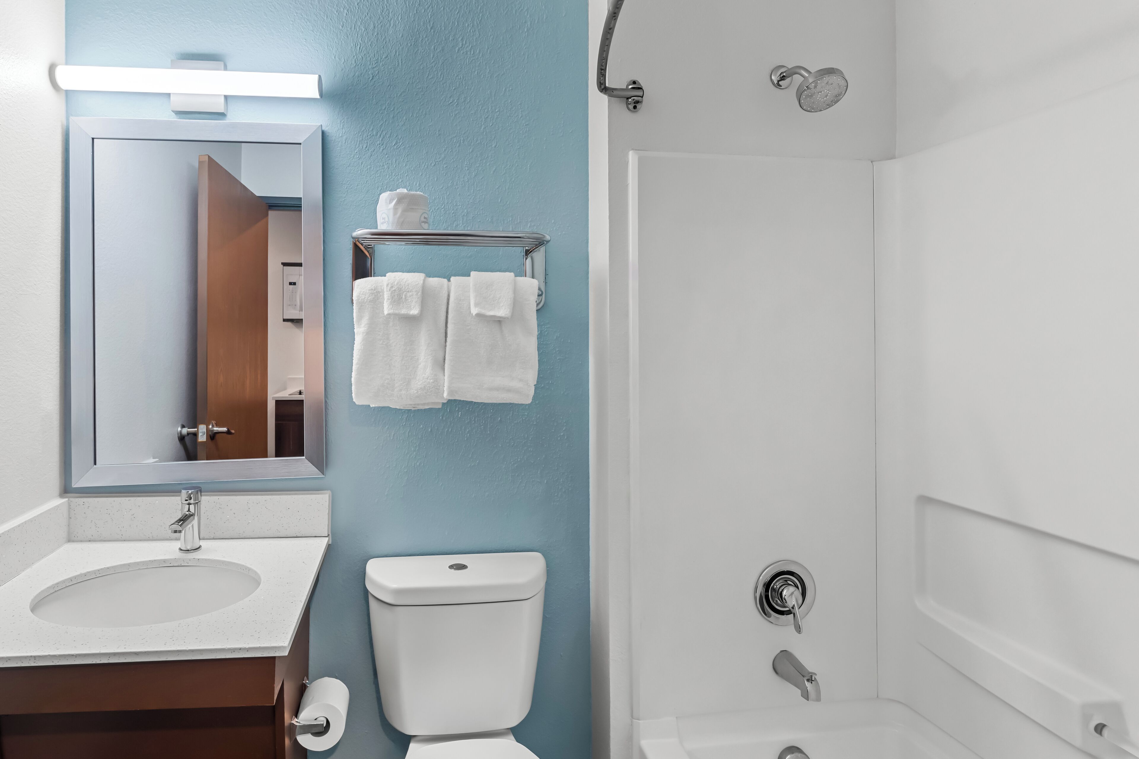 Photo - WoodSpring Suites Austin North I-35