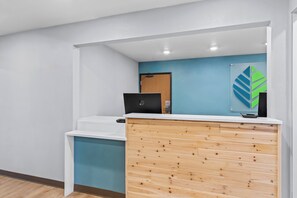 Lobby - WoodSpring Suites Austin North I-35 (Austin)