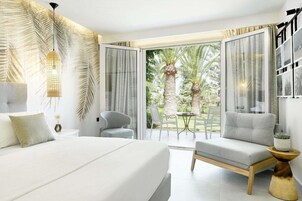 Caja de seguridad en la habitación