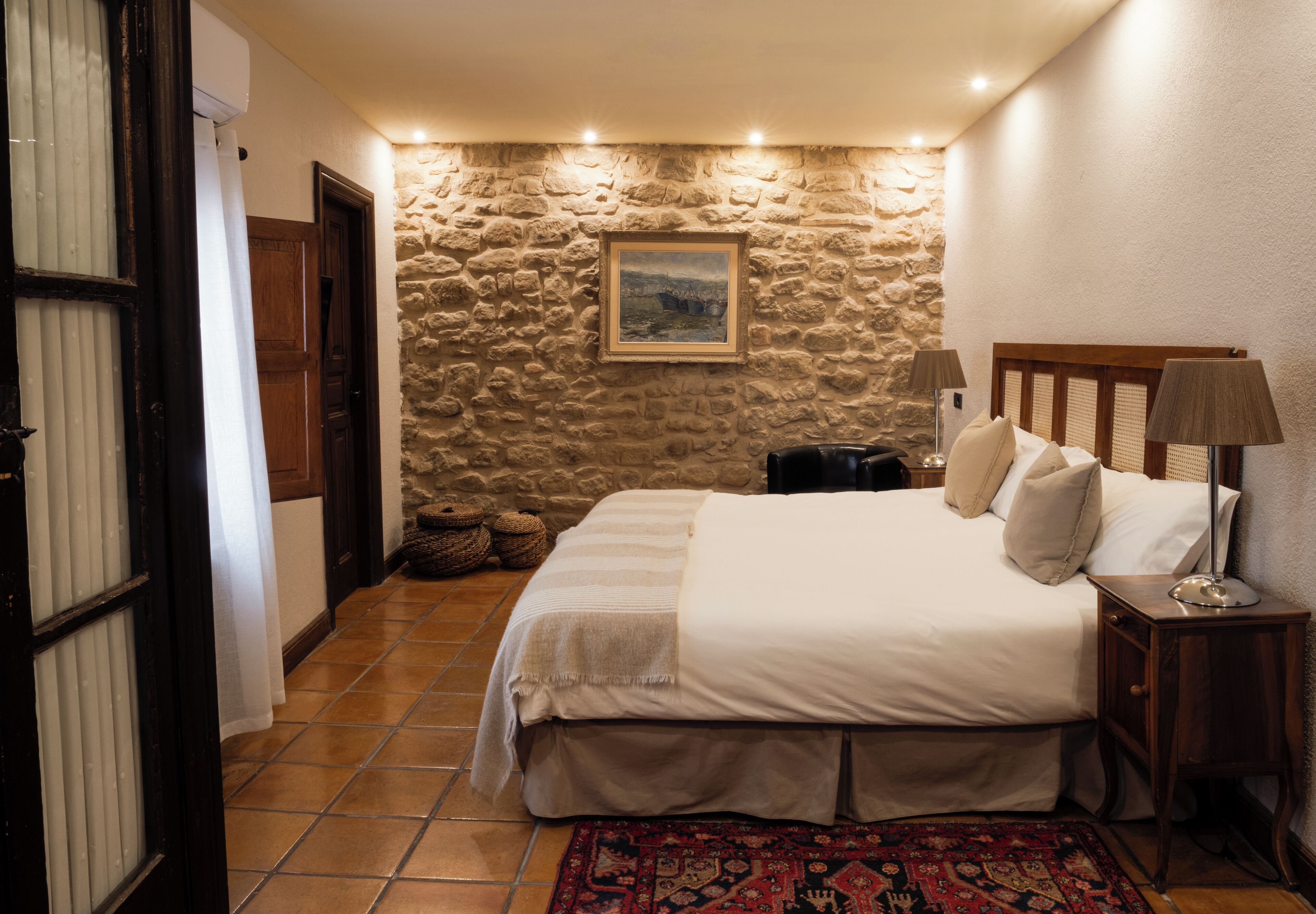 standard double room | 1 bedroom, desk, blackout curtains, soundproofing