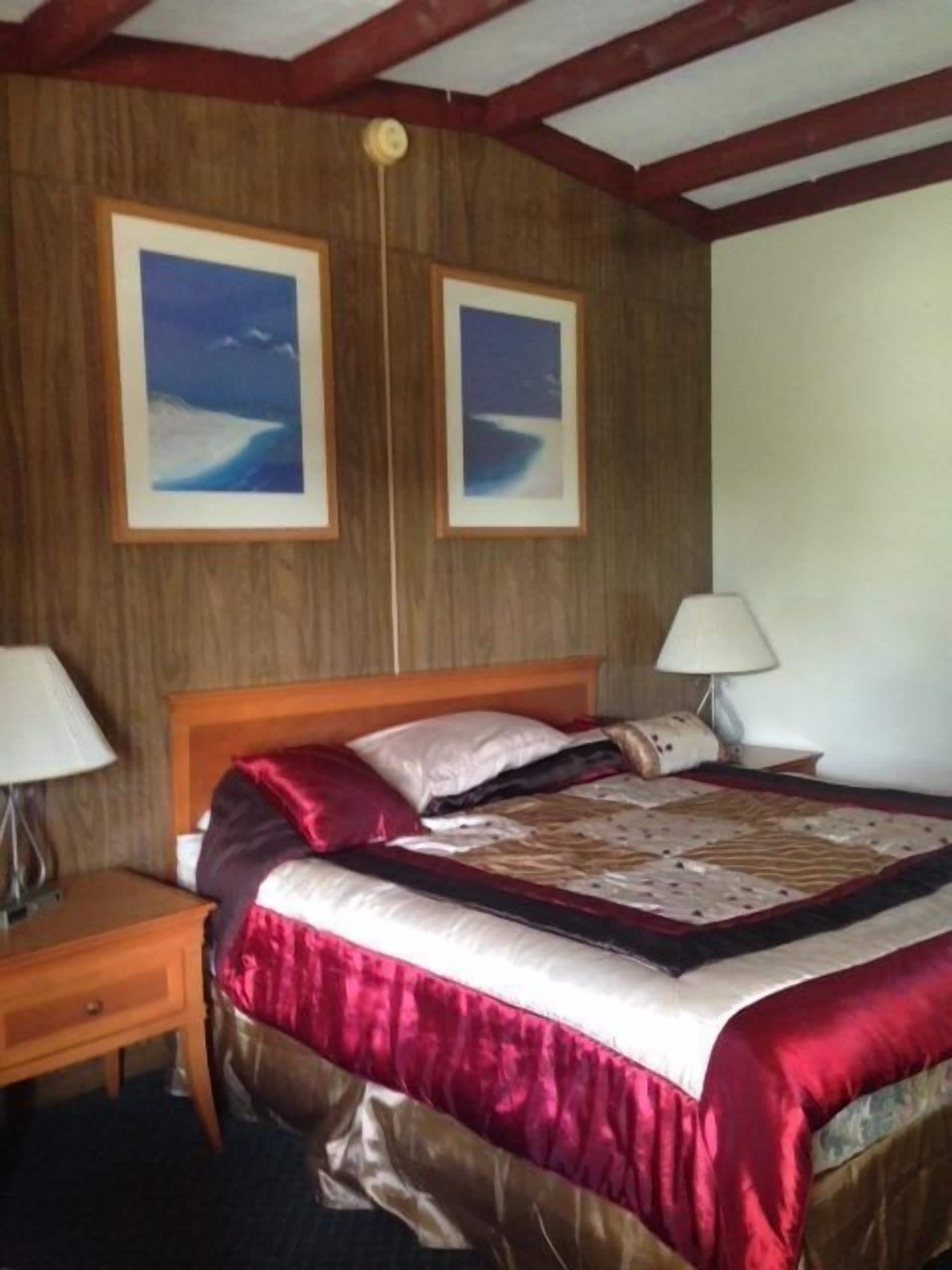 standard room, 1 king bed | desk, free wifi
