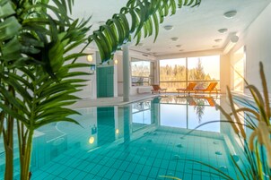 Innilaug, sólstólar