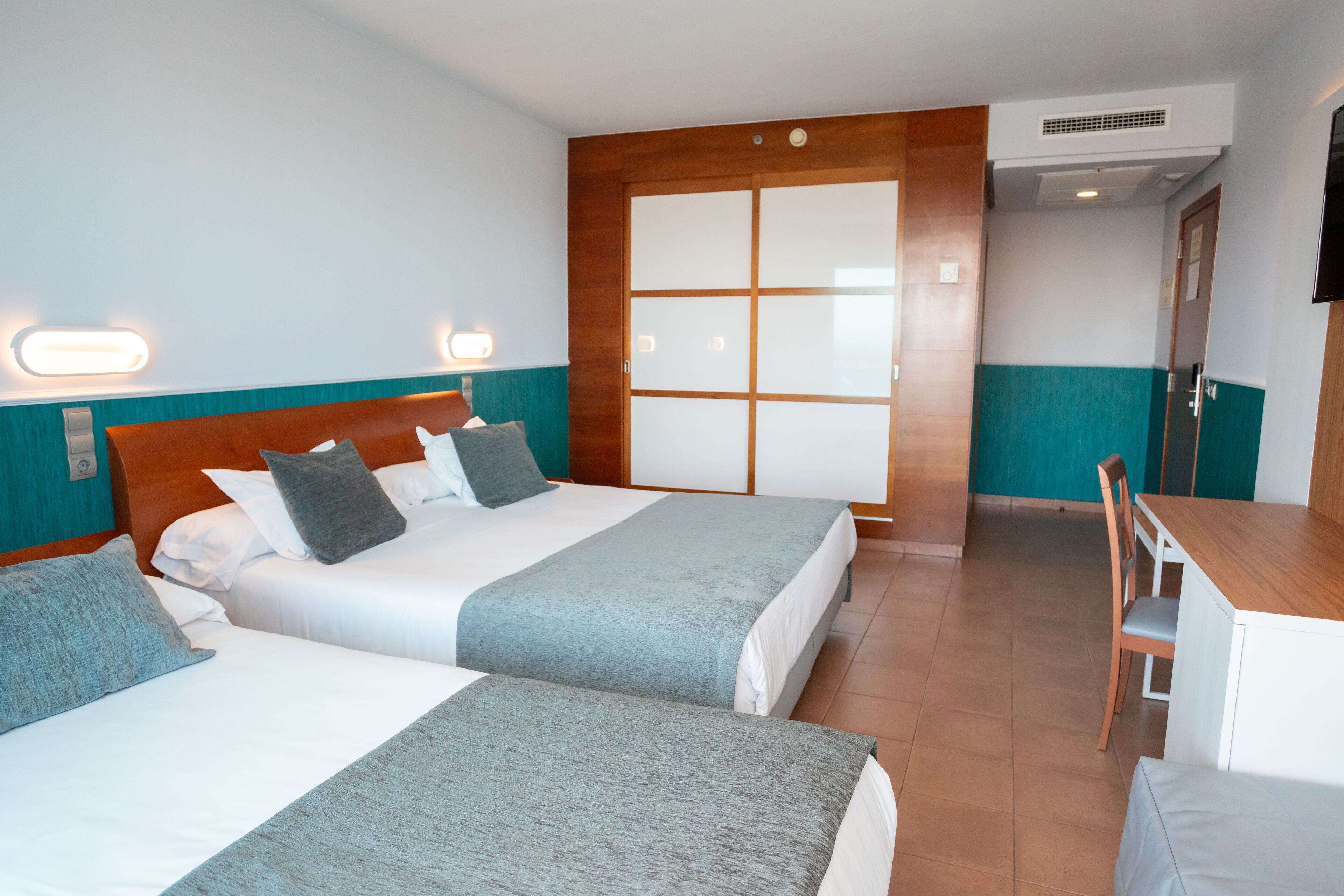 minibar, in-room safe, desk, blackout curtains