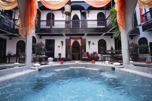 Outdoor pool - Riad Spa Le Secret De Zoraida (Marrakech)
