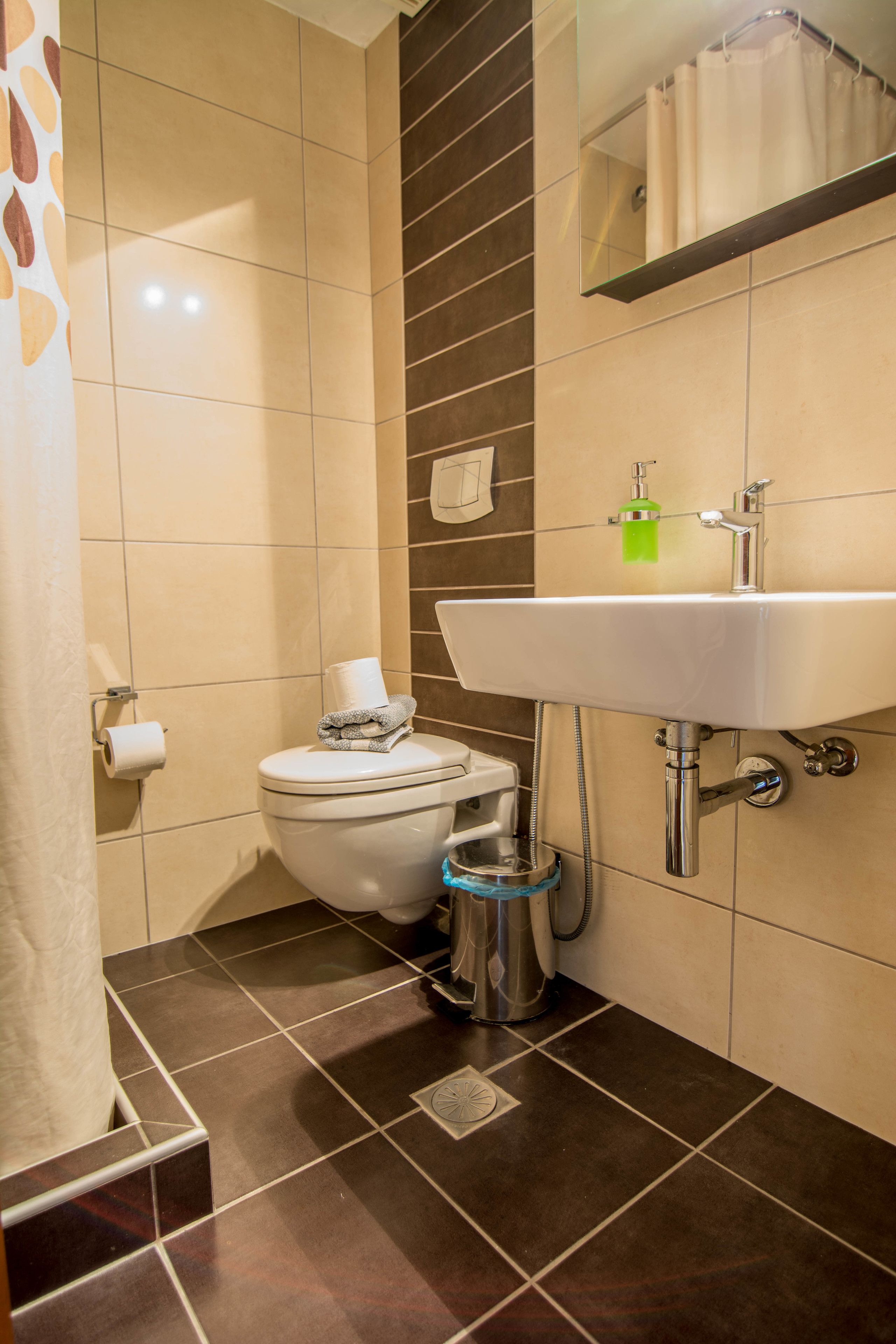 family suite | bathroom | shower, free toiletries, hair dryer, bidet