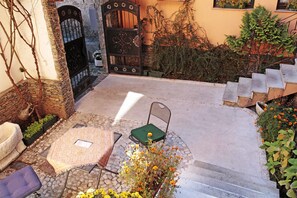 View from property - Guest House Kandilj (Sarajevo)