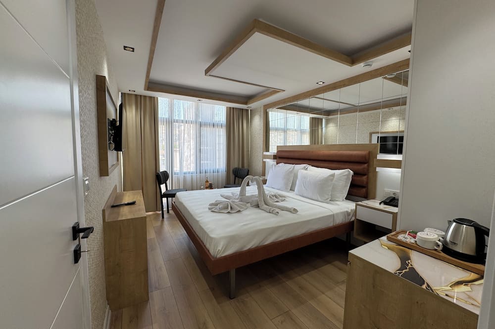 Alican Hotel