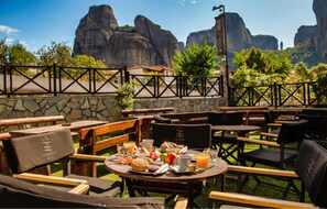 Daily buffet breakfast (EUR 7.50 per person) - Tsikeli Boutique Hotel Meteora - Adults Friendly (Kalabaka)
