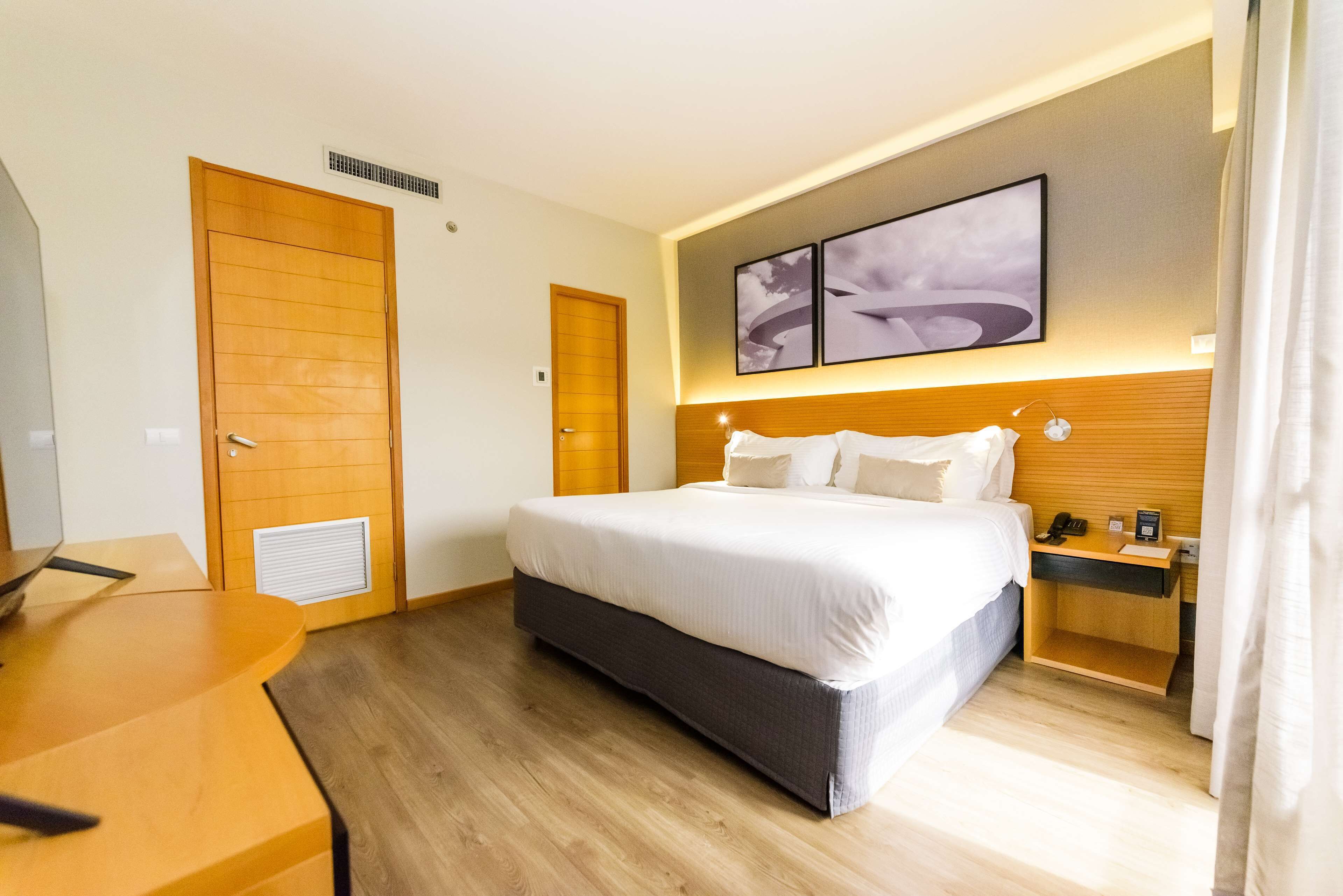 Suite, 1 Queen Bed