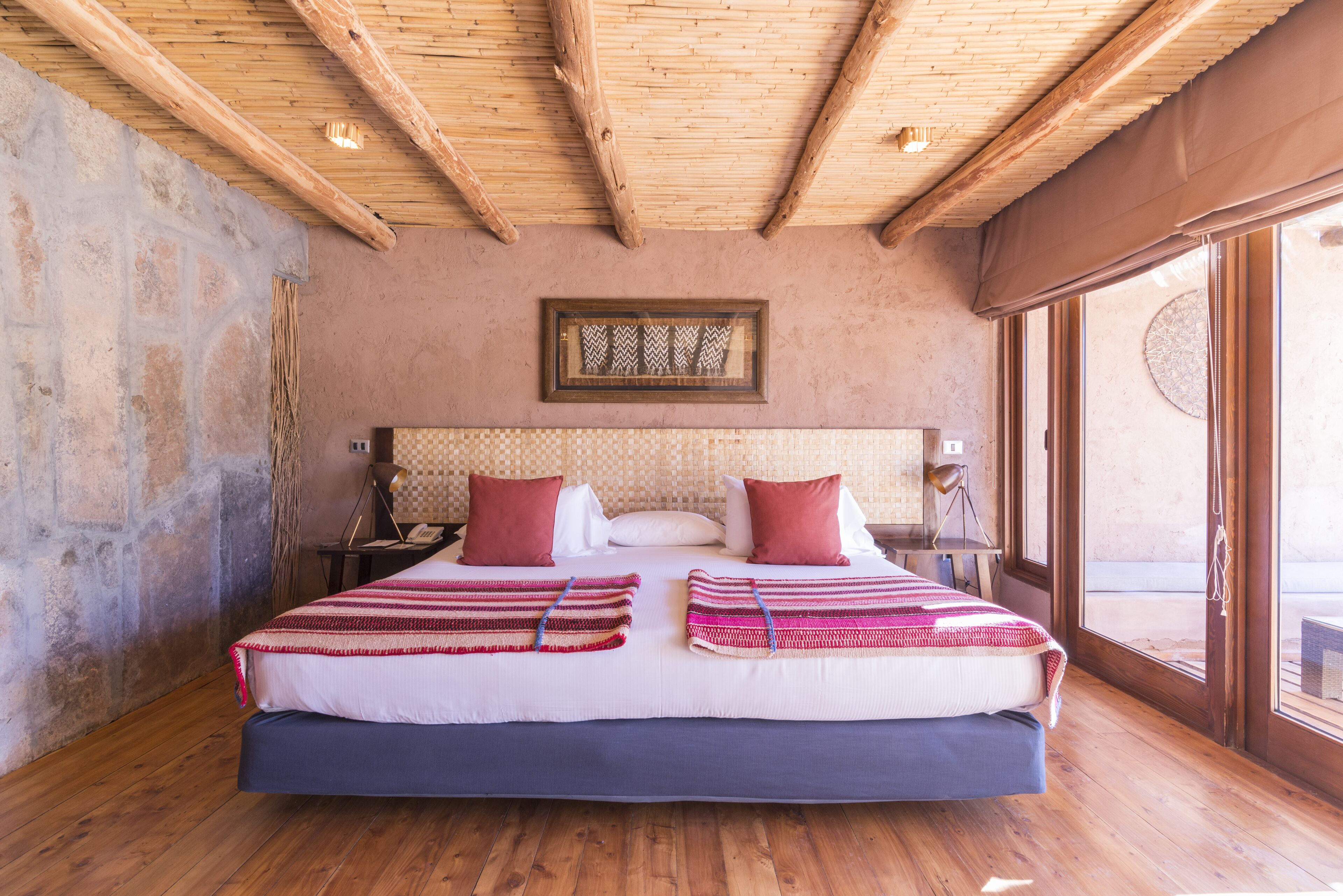 superior double room | minibar, in-room safe, blackout curtains, free wifi