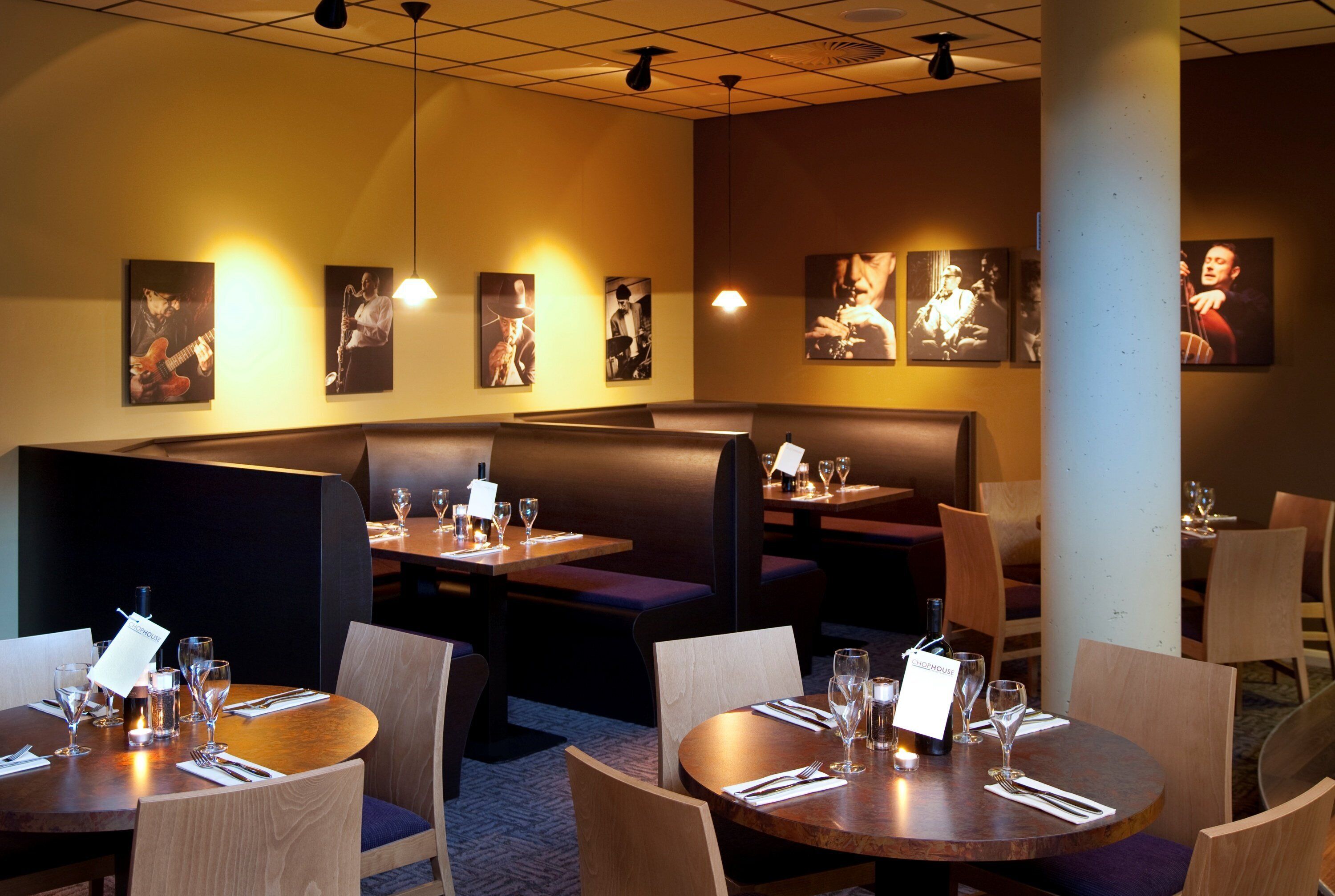 lunch and dinner served