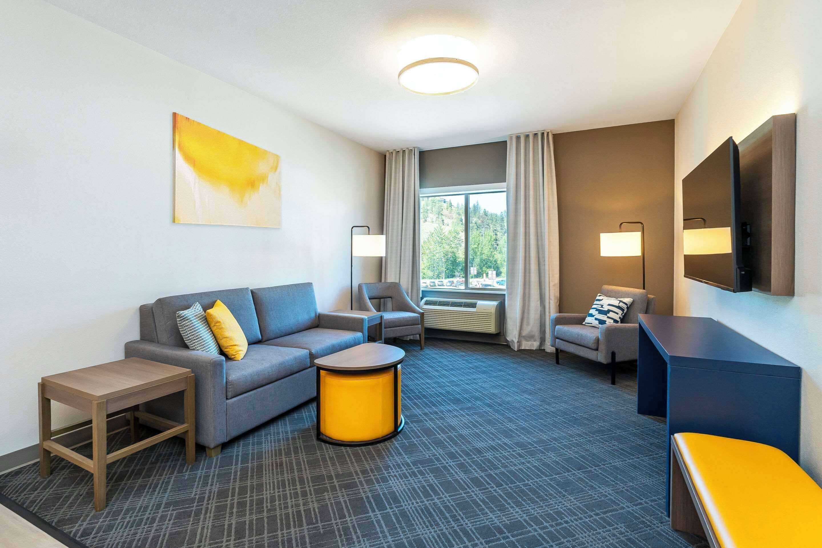 suite, 1 king bed with sofa bed, non smoking | premium bedding, pillow-top beds, in-room safe, desk