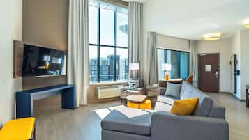 Premium bedding, pillowtop beds, in-room safe, desk