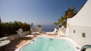 Aromaterapia, masajes con piedras calientes, masajes de tejido profundo