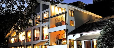 Front of property - evening/night