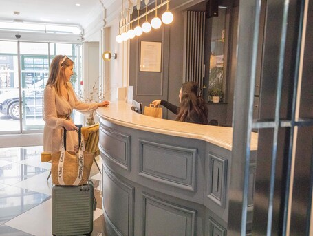 Hotel Passy Eiffel - Image 5
