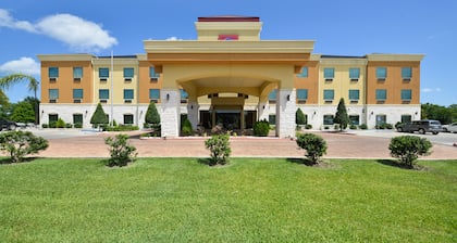 Comfort Suites Bay City