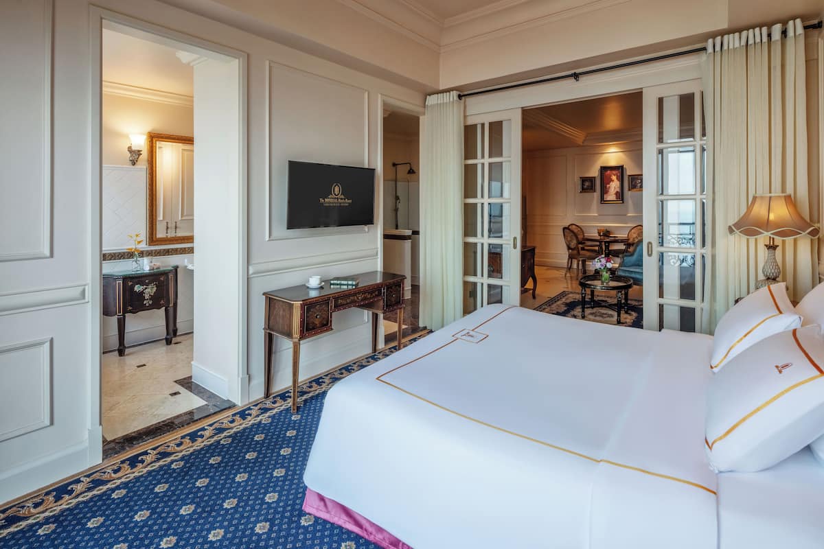 Residence Suite | 1 bedroom, premium bedding, pillowtop beds, minibar
