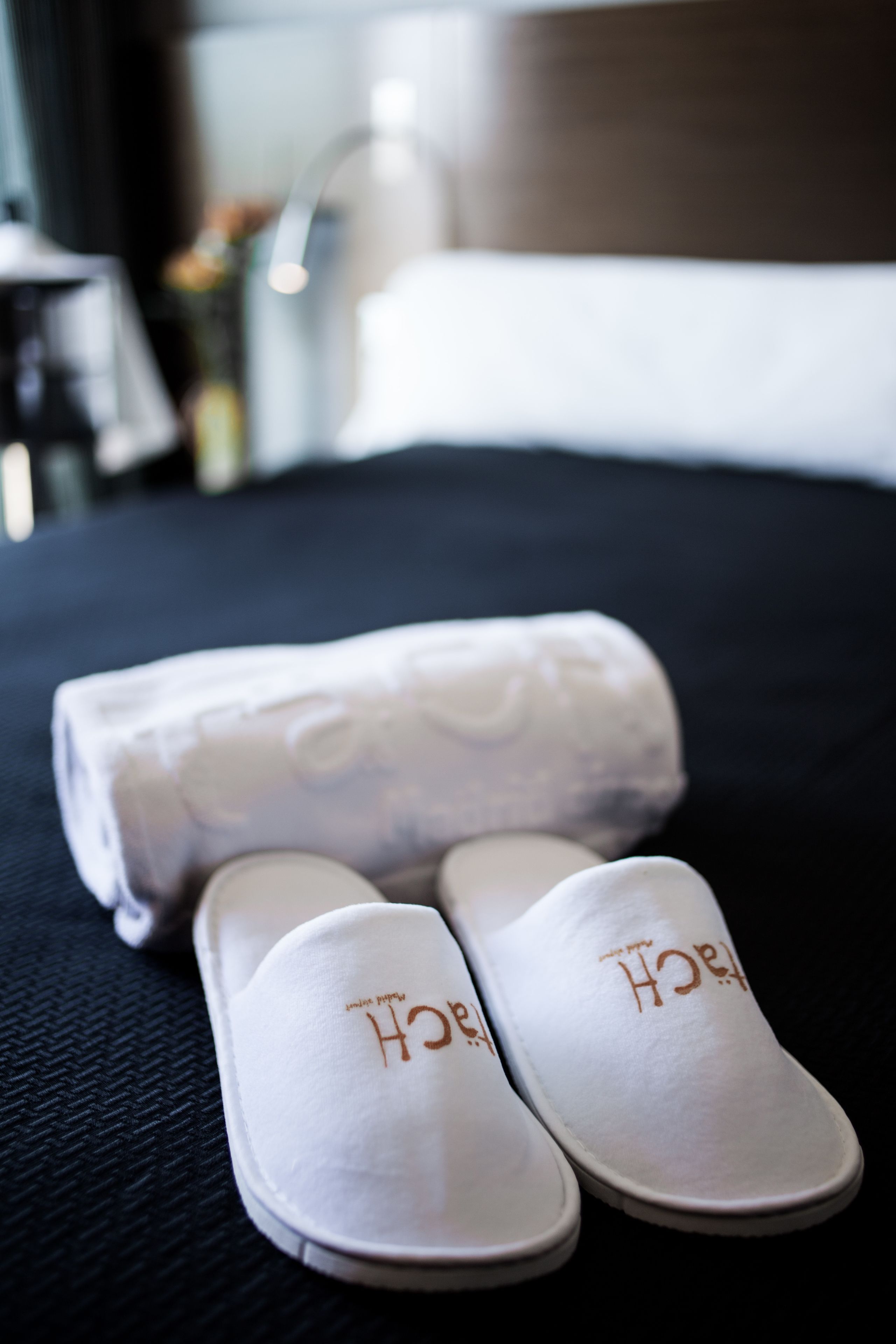 free minibar, in-room safe, desk, laptop workspace