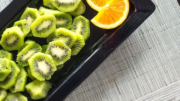 Makanan dan minuman