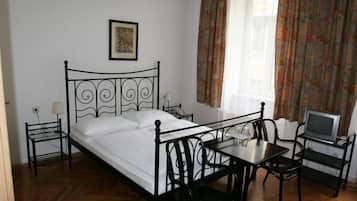 Zimmersafe, individuell dekoriert, individuell eingerichtet, Babybetten