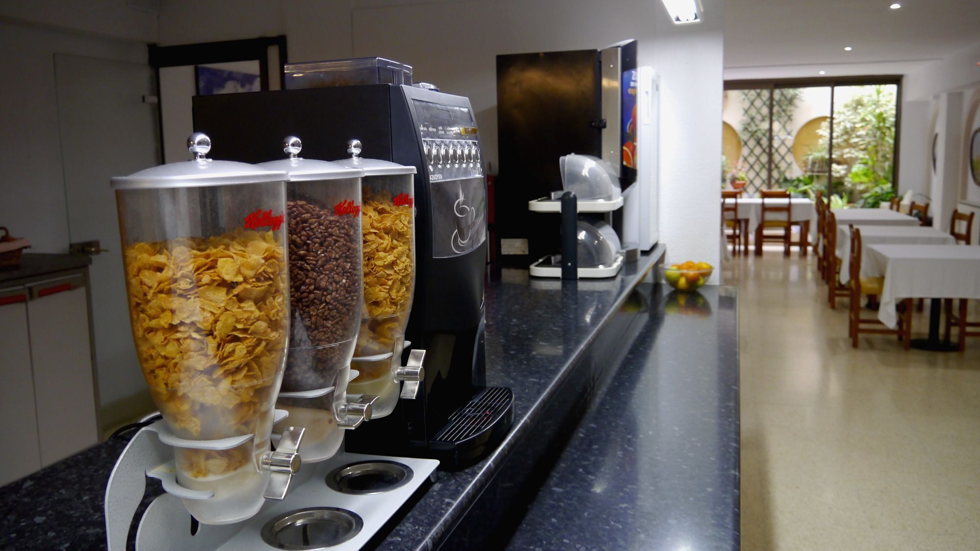 Café da manhã, almoço e jantar