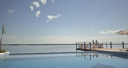 Howard Johnson Express Inn Ituzaingo