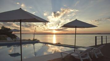 Alberca al aire libre