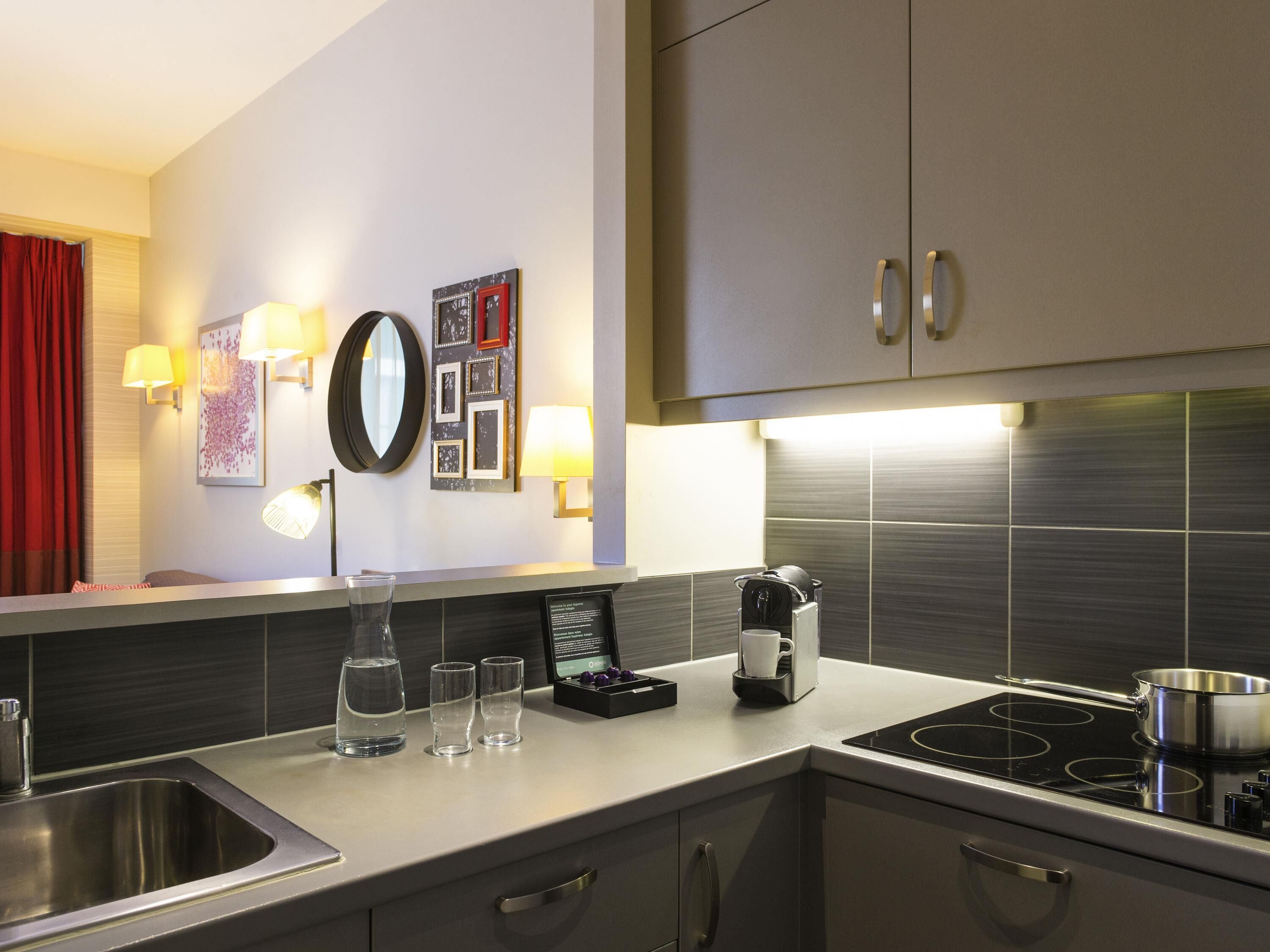 apartment, 1 bedroom | 1 bedroom, in-room safe, desk, blackout curtains