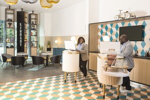 Reception - Aparthotel Adagio Brussels Grand Place (Brussels)