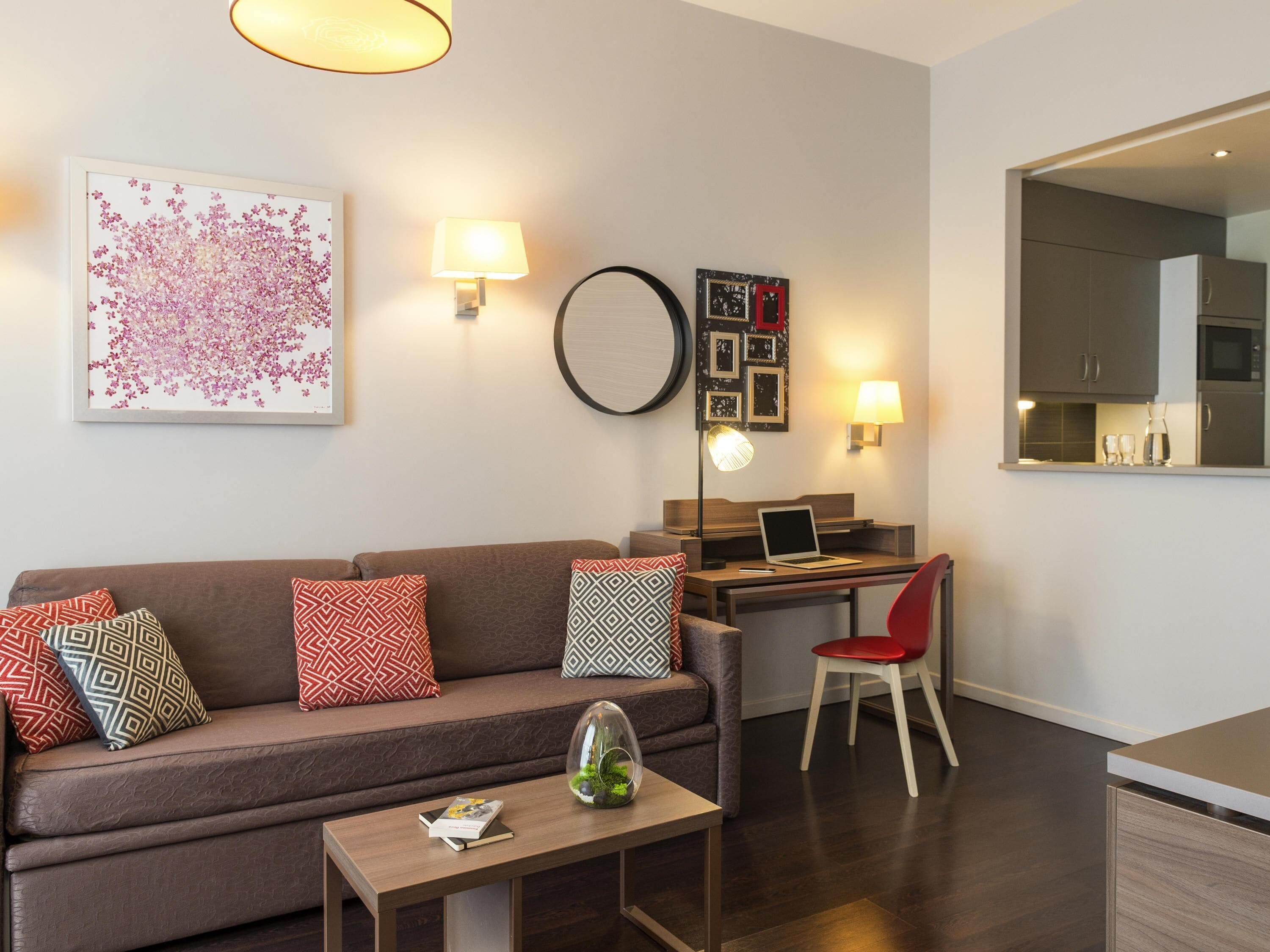 apartment, 1 bedroom | 1 bedroom, in-room safe, desk, blackout curtains