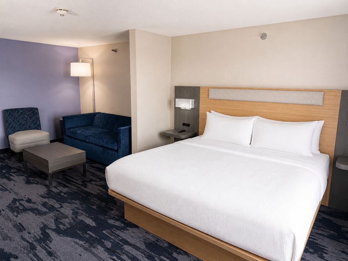 Studio Suite, 1 King Bed, Non Smoking