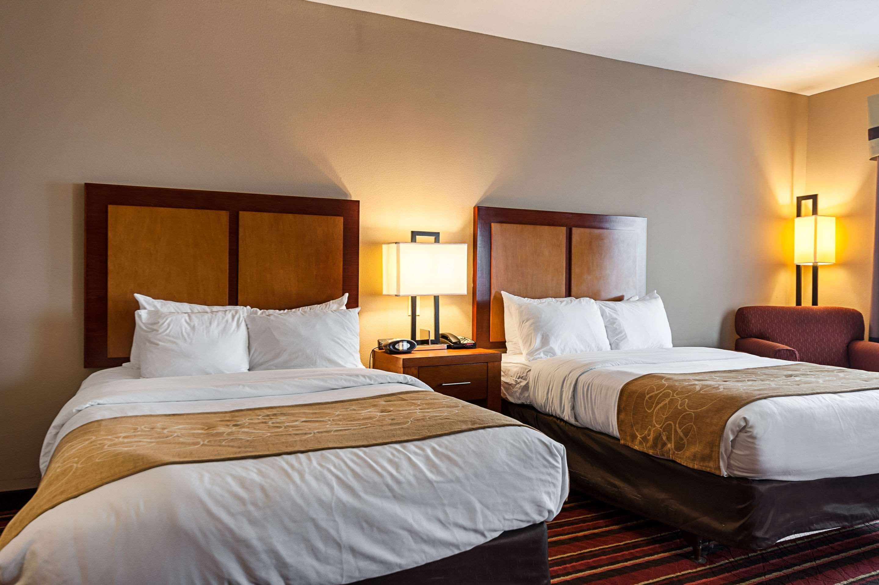 suite, 2 double beds, non smoking | pillow-top beds, desk, laptop workspace, iron/ironing board